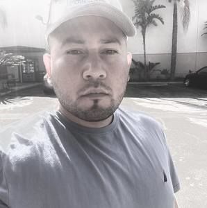 Meet your Posher, Cesar